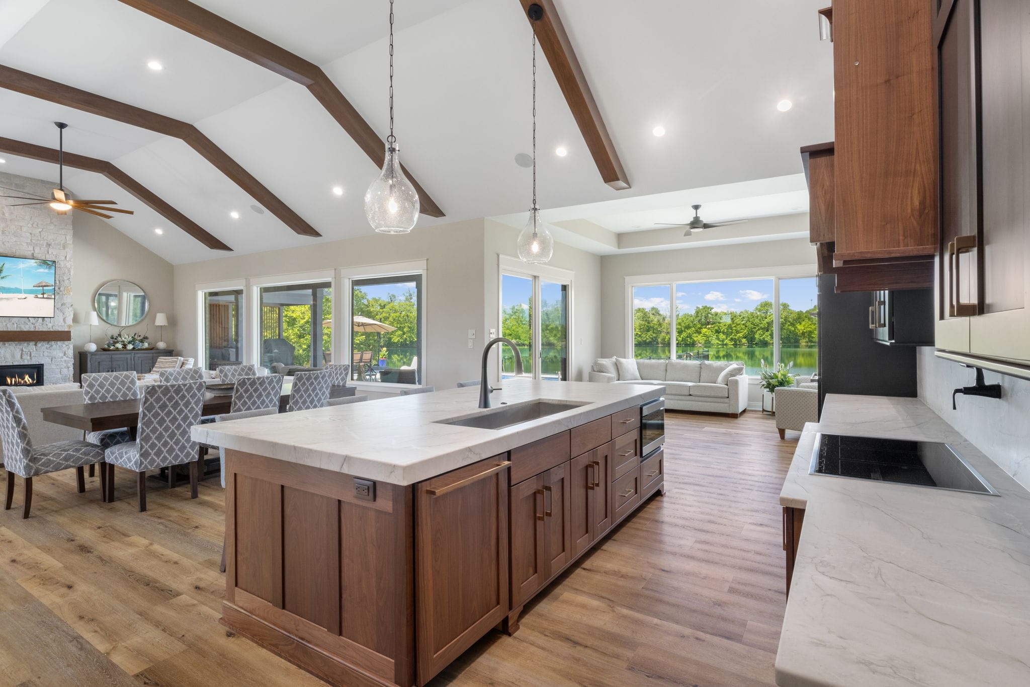 21-web-or-mls-Photo Jul 14 2023, 1 14 52 PM