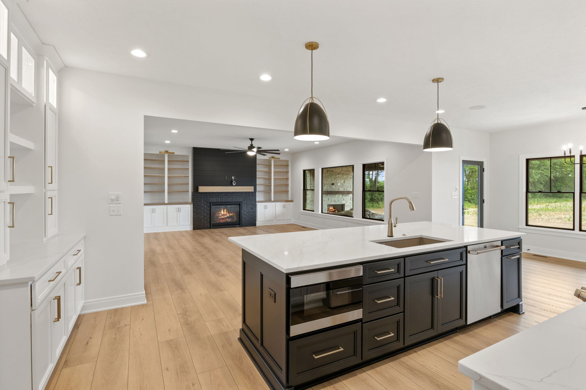 kitchen island pendants granite quartz appliances plumbing fixtures